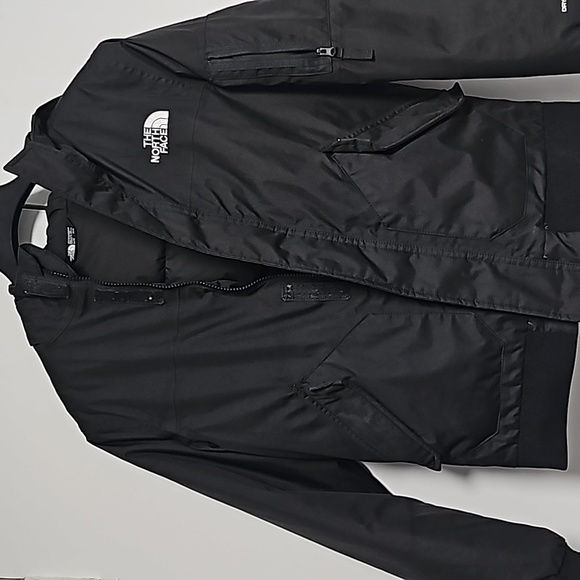 The North face winter jacket - Picture 3 of 4